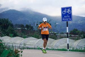 BIB: 2919
                            <button type="button" onclick="openModal(18896815)" class="btn btn-primary btn-sm float-right btn-popup" data-toggle="modal" data-target=".modal-high-quality">
                        <i class="fas fa-shopping-cart"></i> Add to Cart
                    </button>
                                            <button type="button" onclick="isThisMe(18896815, true)" class="btn btn-success btn-sm float-right btn-popup btn-isme hidden" data-toggle="tooltip" data-placement="bottom" title="นี่คือรูปของคุณใช่ไหม คลิกที่นี่เพื่อเอาเข้าอัลบั้ม">
                        <i class="fas fa-plus"></i> Add to album
                    </button>
                    <button type="button" onclick="isThisMe(18896815, false)" class="btn btn-warning btn-sm float-right btn-popup btn-isnotme hidden">
                        <i class="fas fa-ban"></i> Remove from album
                    </button>